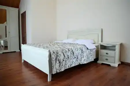 Alexandrovskaya Sloboda - 98