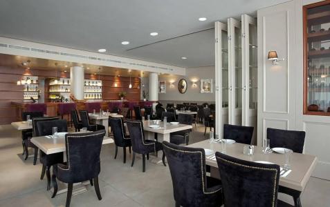 Island Luxurious Suites - 14