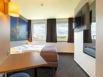 B&B Stuttgart-Airport/Messe - 32