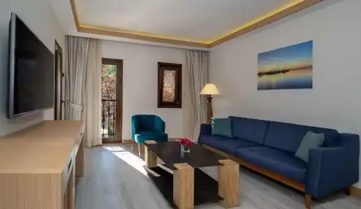 DoubleTree by Hilton Bodrum Marina Vista - 78