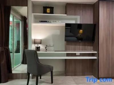 iCheck inn Residences Sukhumvit 20 - 21