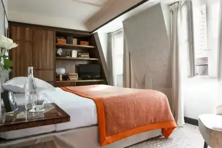Esprit Saint-Germain - 49