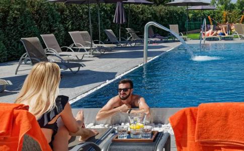 Aura Design & Garden Pool - 29