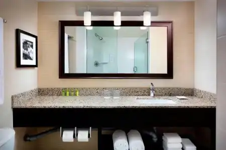Deltas by Marriott Sault Ste. Marie Waterfront - 36