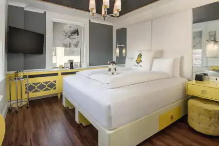 Staypineapple, A Delightful, South End - 37