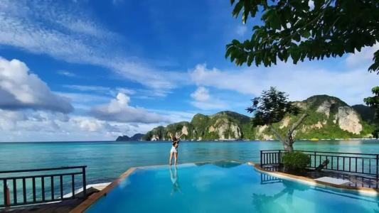 Phi Phi Don Chukit Resort - 17