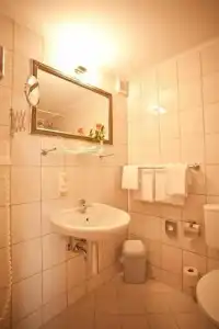 Safestay Berlin Kurfurstendamm - 19