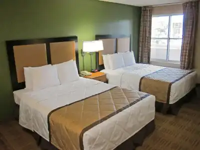 Extended Stay America Suites - Miami - Airport - Blue Lagoon - 3