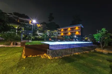 Phi Phi Chang Grand Resort & Spa - 19