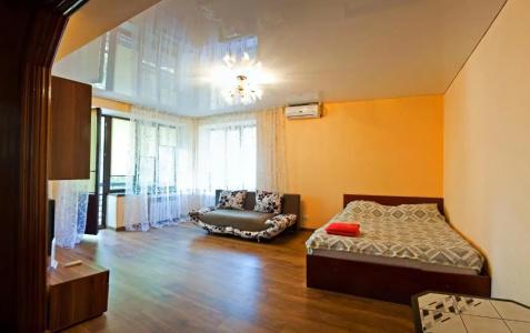 Lessor 204 Apartments - 24