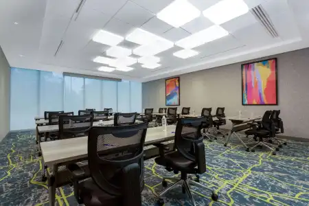 TRYP by Wyndham Orlando - 17