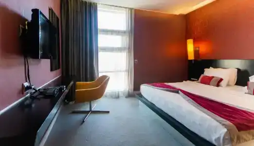 Vernazza Suites - 140
