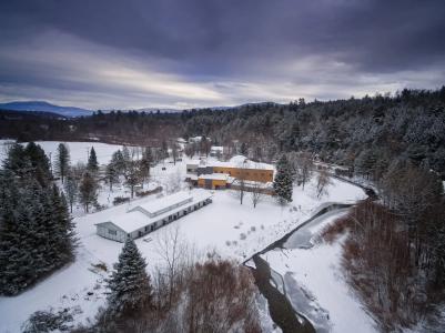 Sun & Ski Inn and Suites - 17