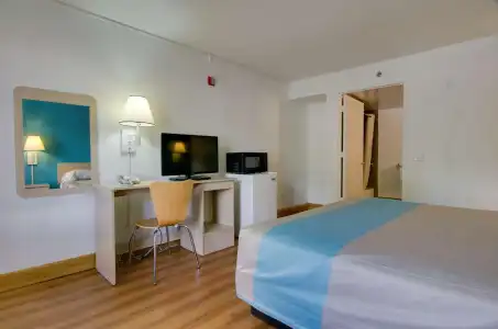 Motel 6 Atlanta, Ga - 35