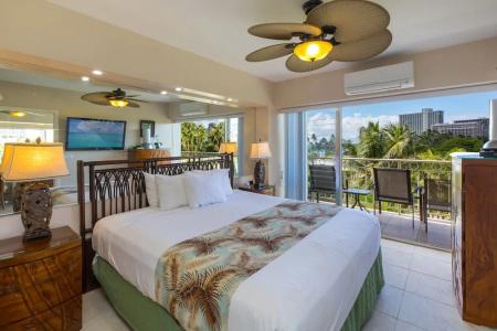 Waikiki Shore by OUTRIGGER - 126