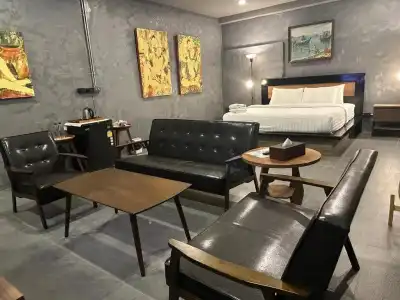 Premier Hostel - 42