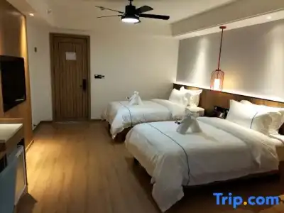 Tropic Towers Apartments - 76