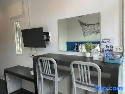 Loma Place - 21