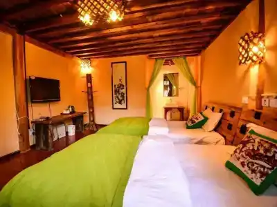 Chayuwu Inn - 1