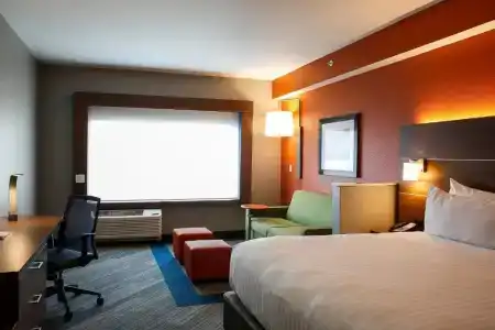 Holiday Inn Express & Suites Louisville Downtown by IHG - 65