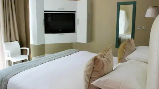 Atlantic Villa Boutique Guesthouse - 37