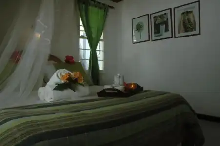 Kokogrove Chalets - 80