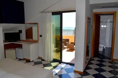 El Salvador - 2