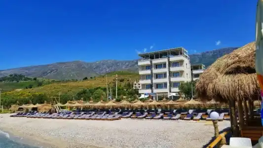 Pastarella Beachfront Resort - 15