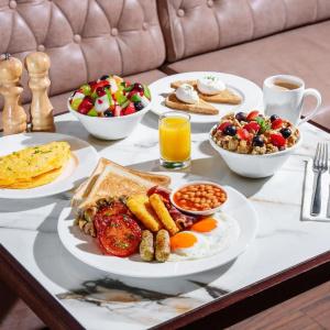 Premier Inn Dubai Barsha Heights - 48