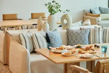 Eastin Grand Phayathai - 11