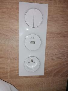 Kyriad Direct Caen Nord – Memorial - 15