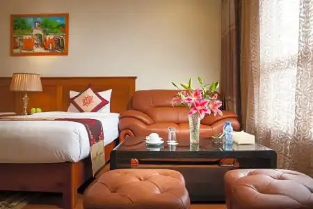 Sq Hang Gai & Spa - 102