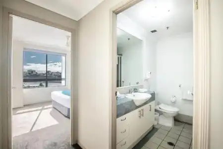 Bridgewater Apartments - 51