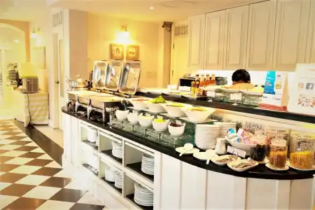 La Petite Salil Sukhumvit 8 - 11