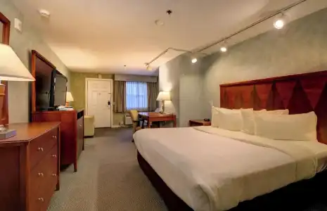 Senator Inn & Spa - 105