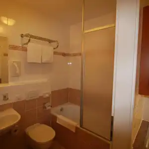 SUITE 900m ZUR OPER - 40