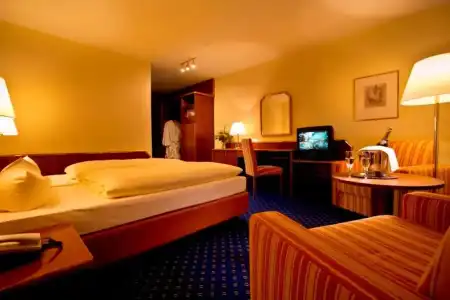 Sieben Welten & Spa Resort - 19