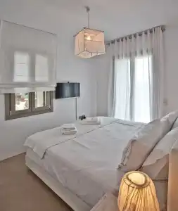 White Tinos Luxury Suites - 75