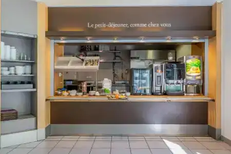 B&B Marseille Euromed - 10