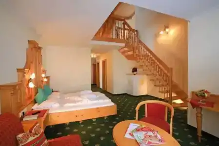Alpenresidenz Ballunspitze - Kinderhotel - 5