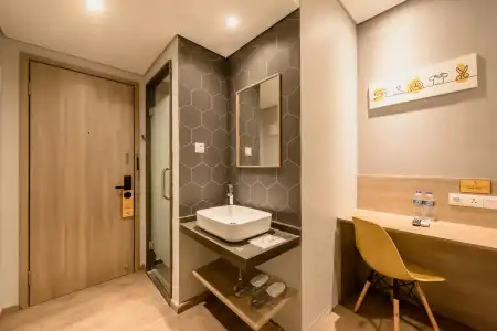 Yellow Bee Tanah Abang - 40