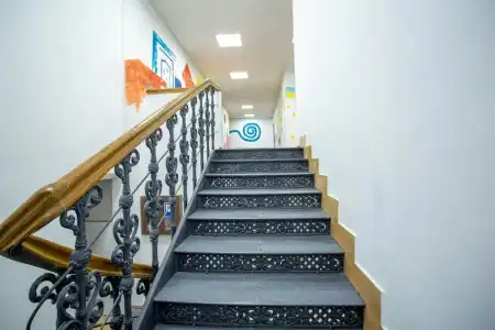 P2B hostel & bar - 12