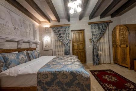 Underground Cave Suites - 79