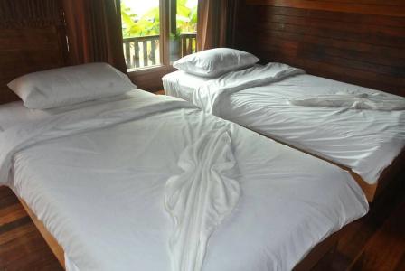 Ruenthong Resort Surat Thani - 5