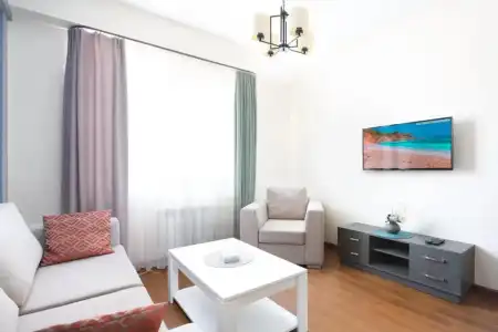 Stay Inn on Buzand str. 17 - 127