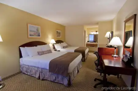 Best Western Plus Burnaby - 6