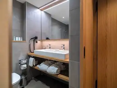 National Zermatt – Matterhorn Views, Sunnegga Gateway & SPA - 50