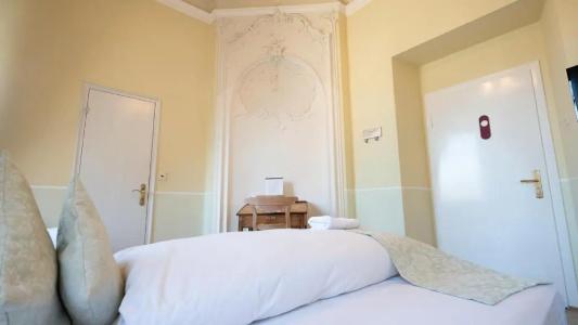 Boutique Kloster Pfalzel - 64