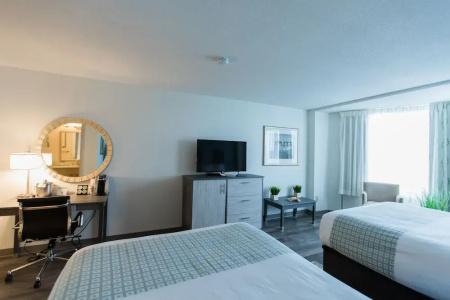 Sea Crest Beach Resort - 76