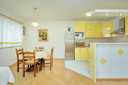 Apartments Zelic Tucepi - 45